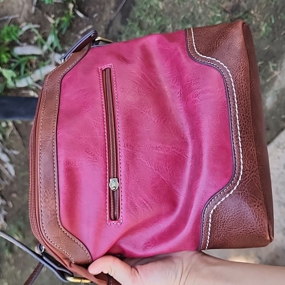 B.O.C. Handbag - Picture 2 of 3